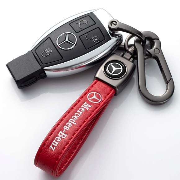 Genuine Leather Car Logo Mercedes-Benz Keychain - Picture 1 of 4